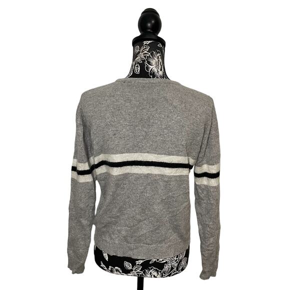 Brandy Melville Crewneck Wool Blend Sweater Horizontal Stripes Gray & Black - Picture 8 of 10